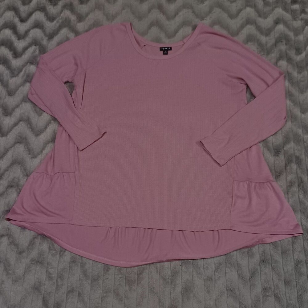 Torrid Womens Size 1 Pink Long Sleeve Knit Tunic Shirt